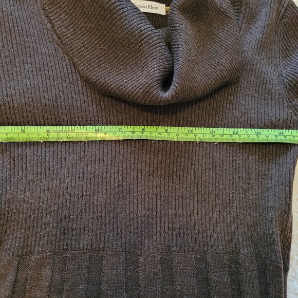 Cowl Neck Sweater Dress in Size S - Picture 4 of 8